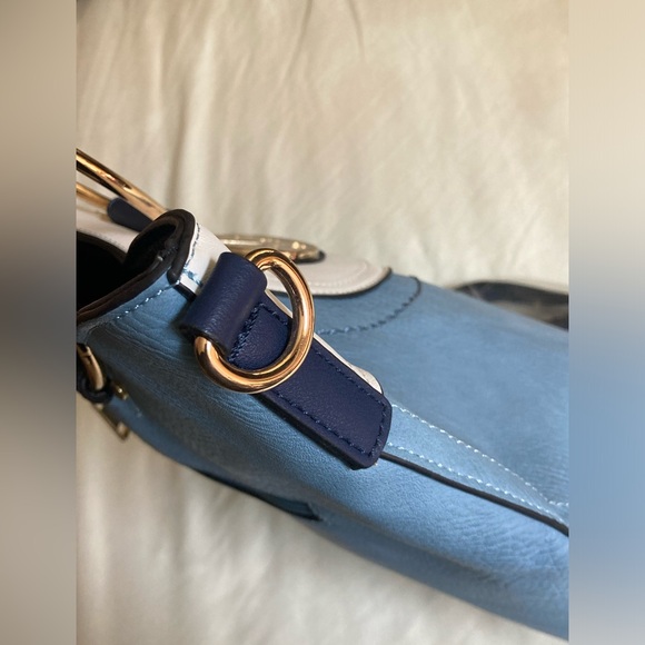 NWOT Blue and White Handbag with Removable Shoulder Strap - Picture 6 of 13